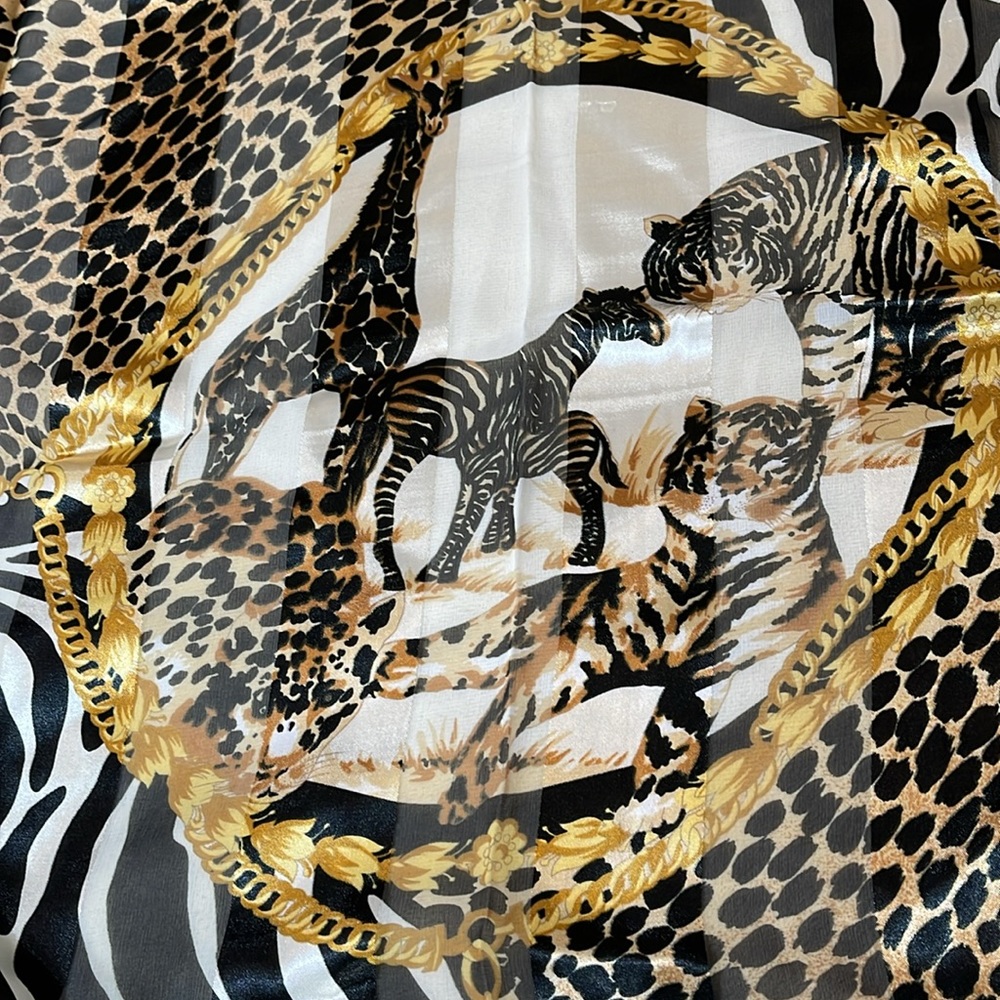 DESIGNER INSPIRED SCARF: Red, Gold, Black & White. - Picture 4 of 10
